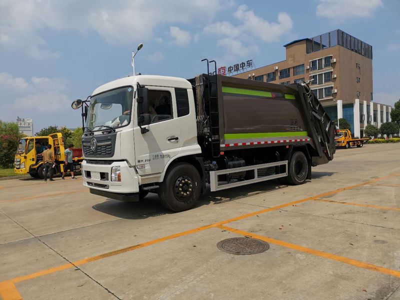 东风天锦14方压缩垃圾车